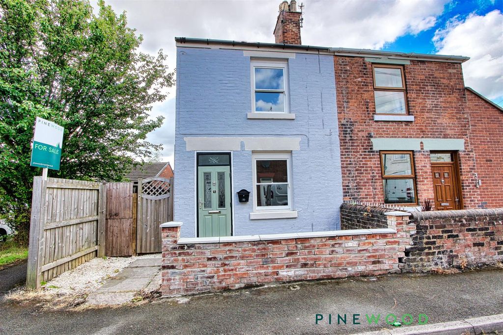 Property photo 1 of 11 Front