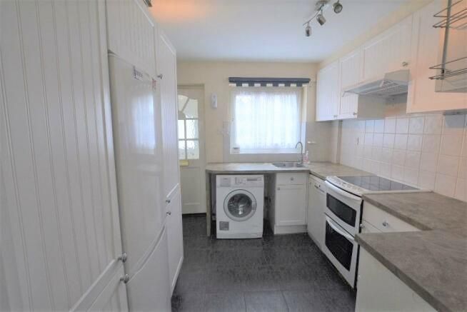 Property photo 3 of 14 Bradmoor Court 3.Jpg