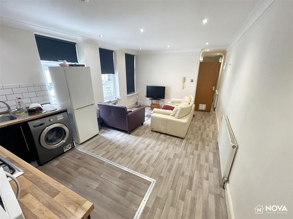 Property photo 3 of 9 Img_4866.Jpg