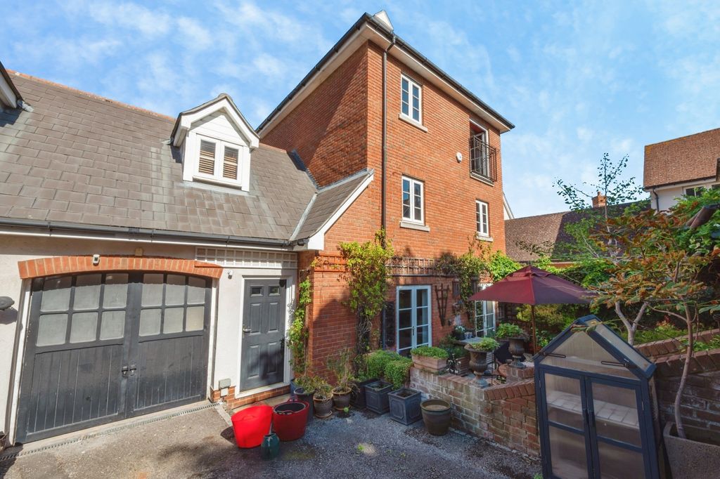 Property photo 3 of 26 Pbox-Img.Jpg