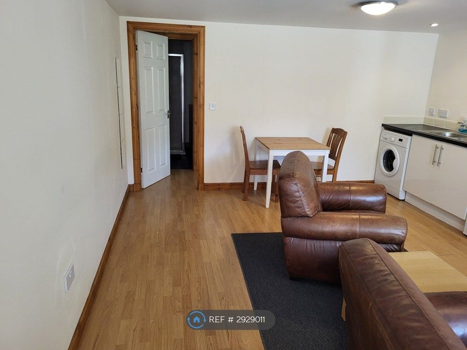 Property photo 3 of 5