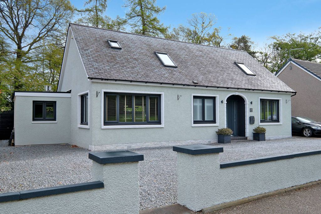 Property photo 1 of 36