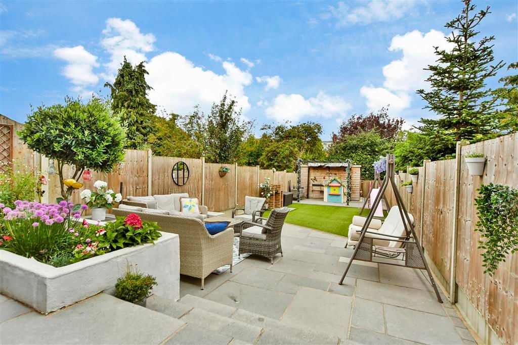 Property photo 2 of 11 Rear Garden