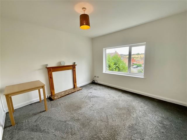 Property photo 2 of 15 Lounge