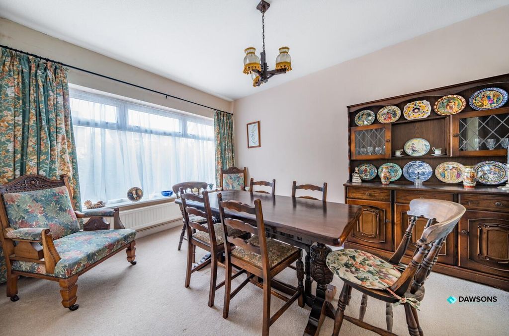 Property photo 3 of 24 94780A81-d00E-4747-96ce-65422F0A9c78.Jpg