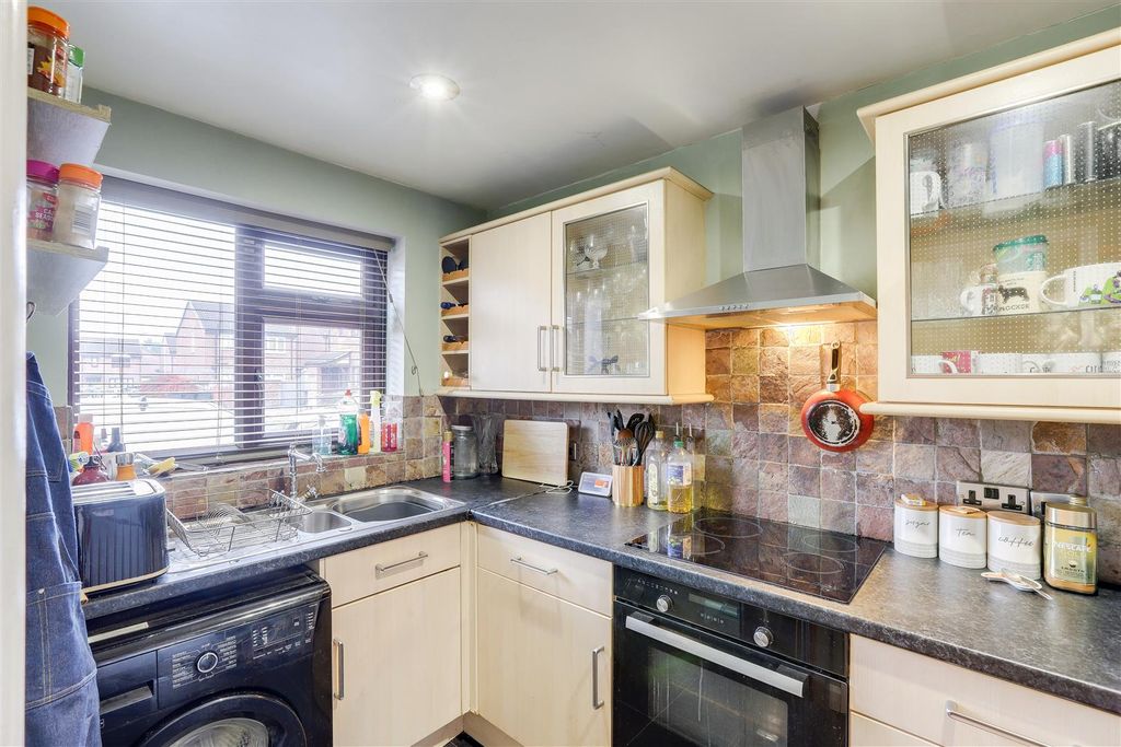 Property photo 3 of 19 101125_9.Jpg