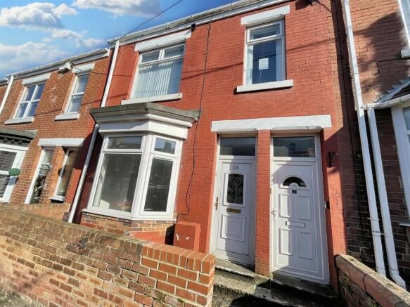 Property photo 1 of 9