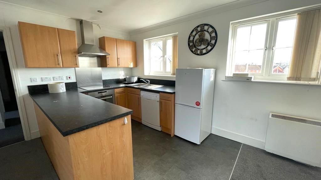 Property photo 2 of 9