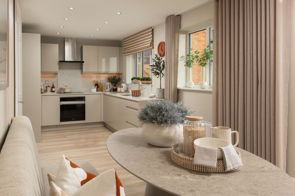 Property photo 2 of 13