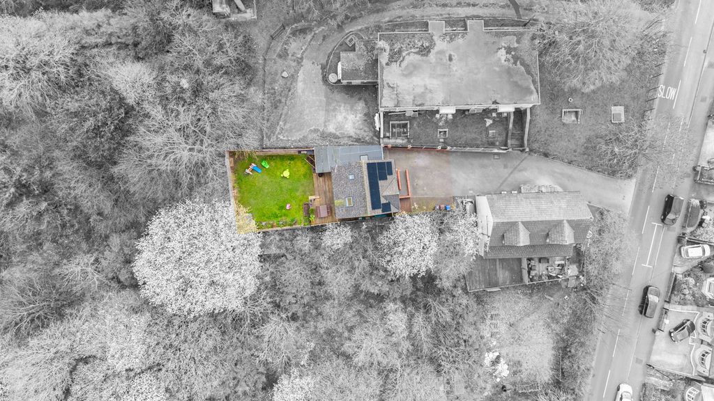 Property photo 3 of 38