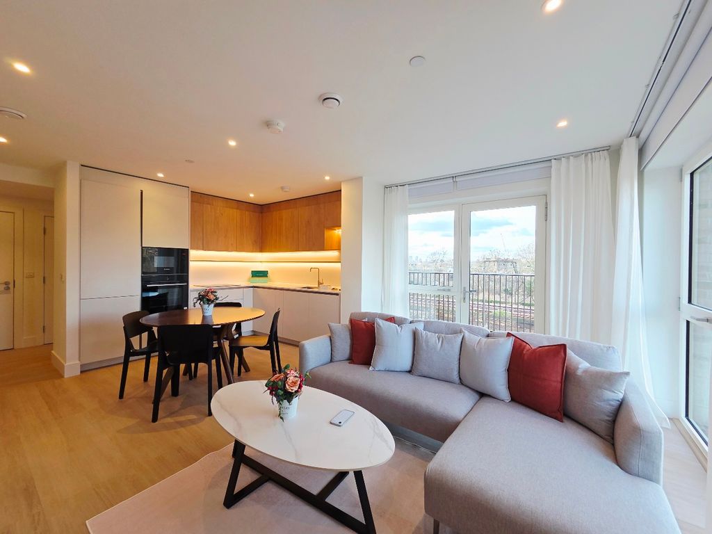 Property photo 2 of 13