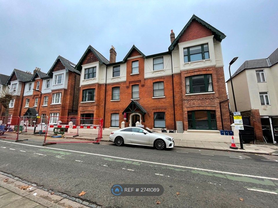 Property photo 1 of 18