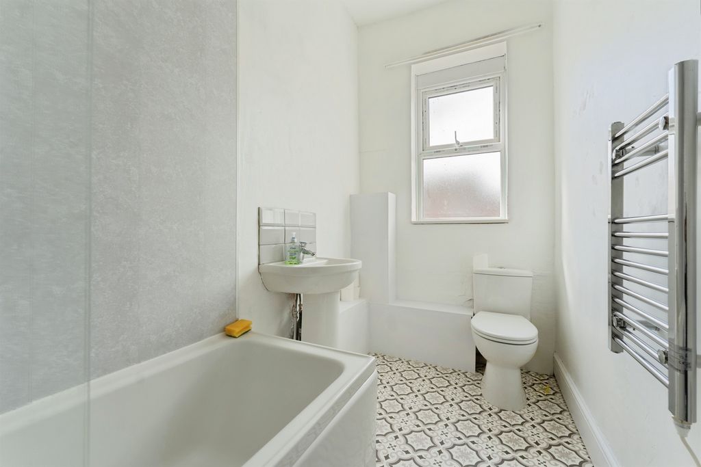 Additional image 15 of 5 bed semi-detached house for saleLaurel Road, Birkenhead CH42