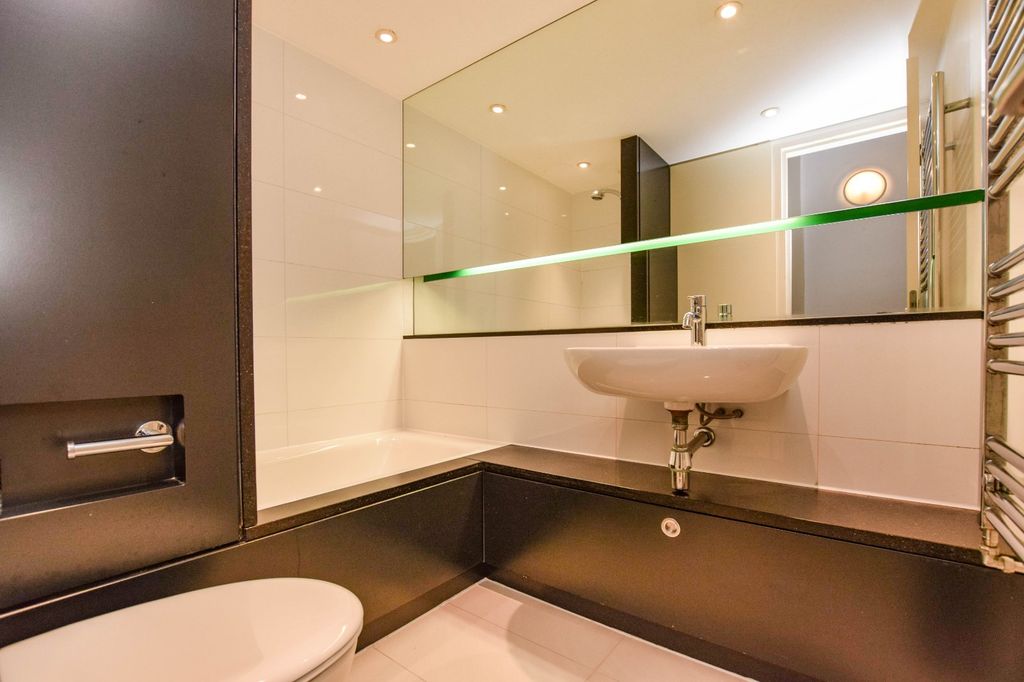 Property photo 2 of 11 Picture No. 22