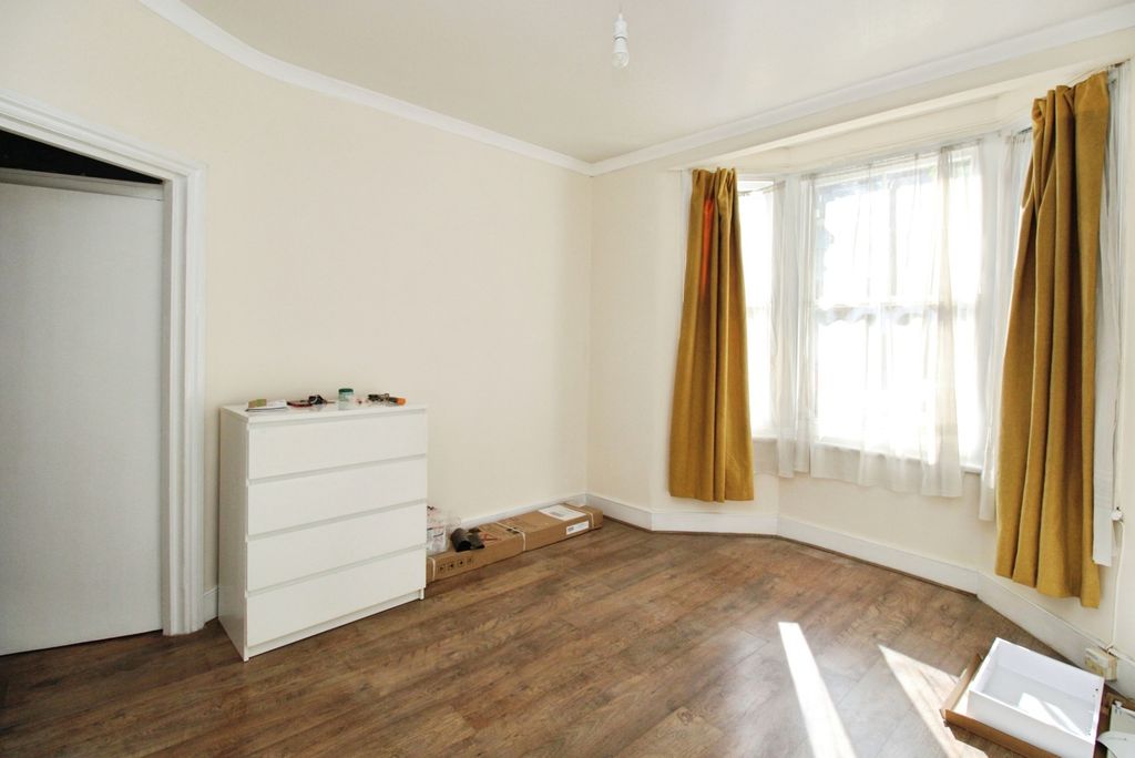 Property photo 2 of 10 Reception Room