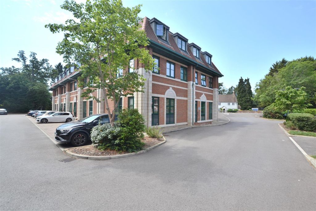 Property photo 1 of 9 Front 1.Jpg