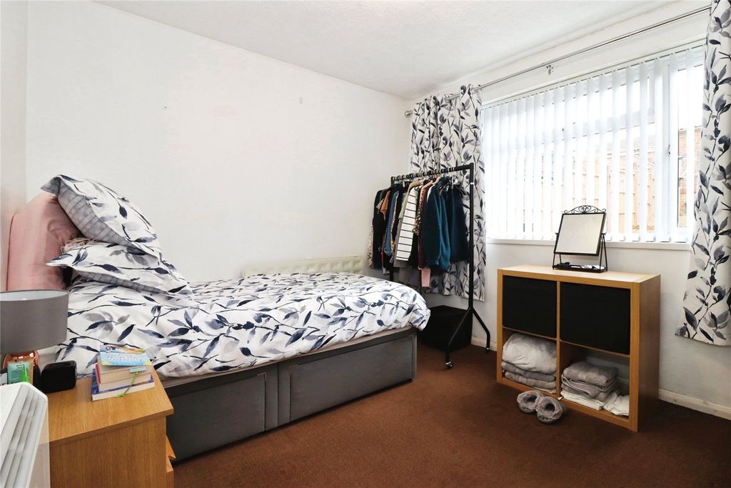 Property photo 3 of 16 Picture No. 06