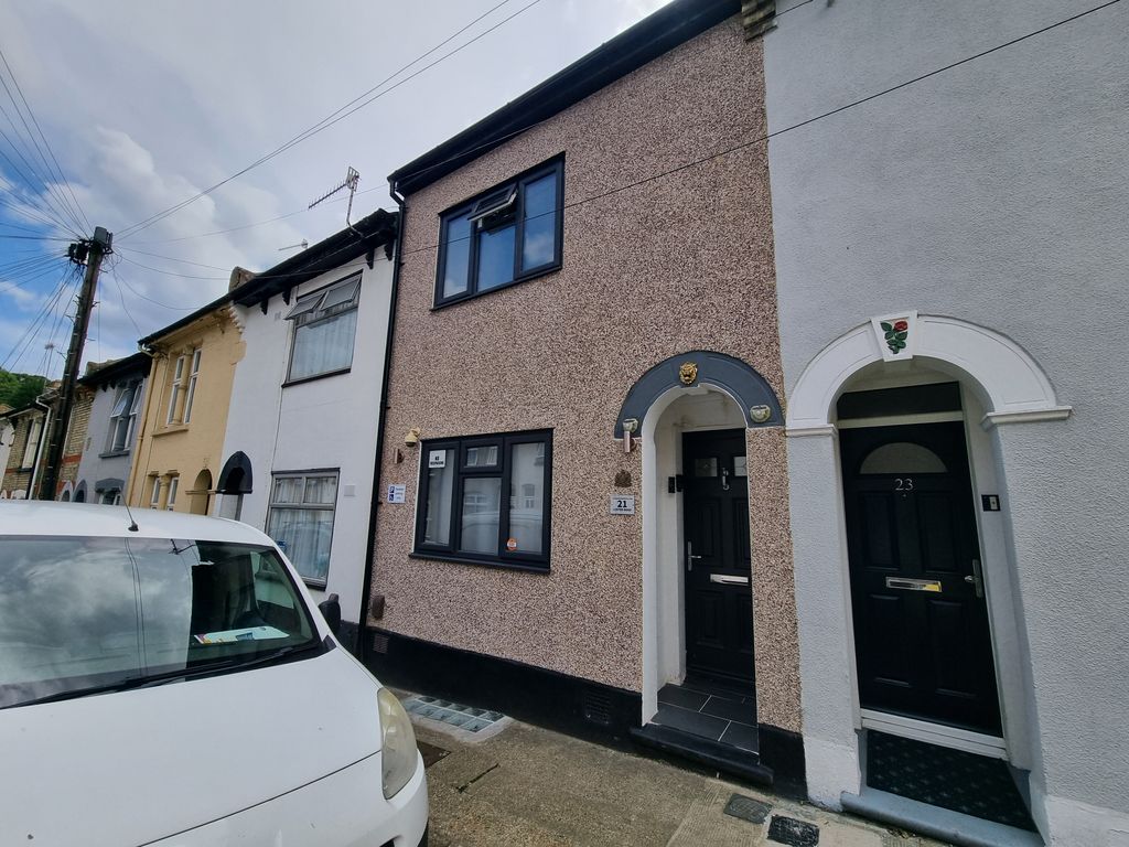 Property photo 1 of 5