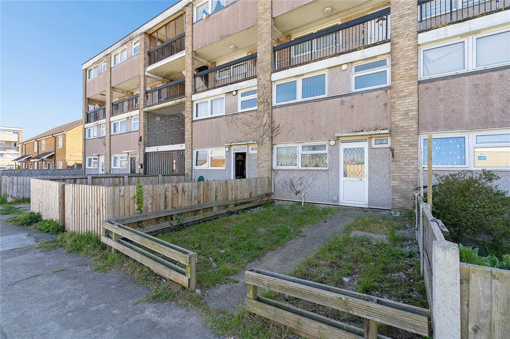 Property photo 1 of 12 Front