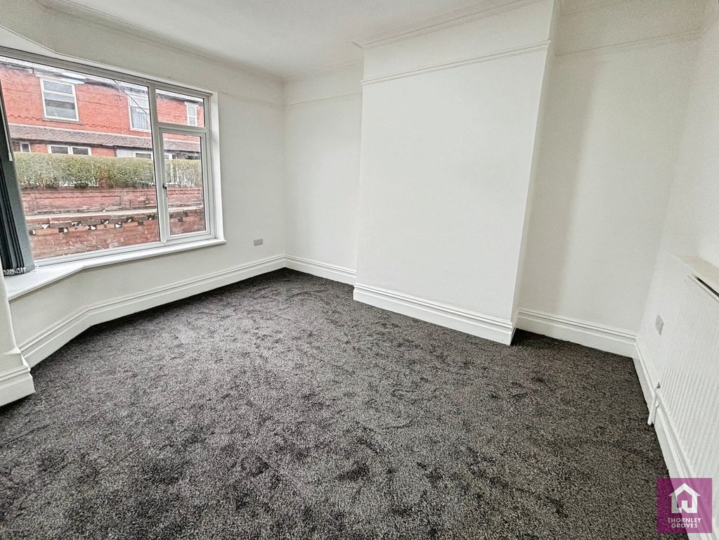 Property photo 2 of 16 Picture No. 30