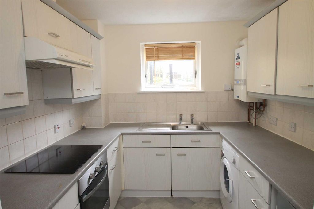 Property photo 3 of 7