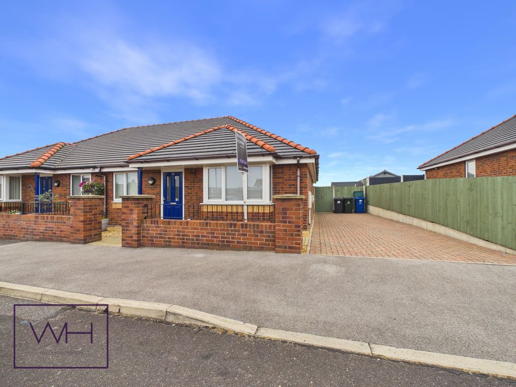 Property photo 1 of 20 Cam04980G0-Pr0178-Still031