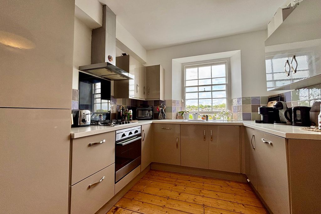 Additional image 4 of 3 bed terraced house for saleLower Market Street, Penryn TR10