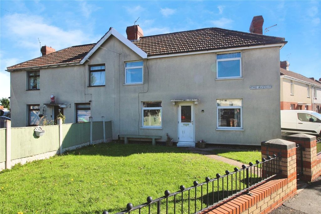 Property photo 1 of 11 Front