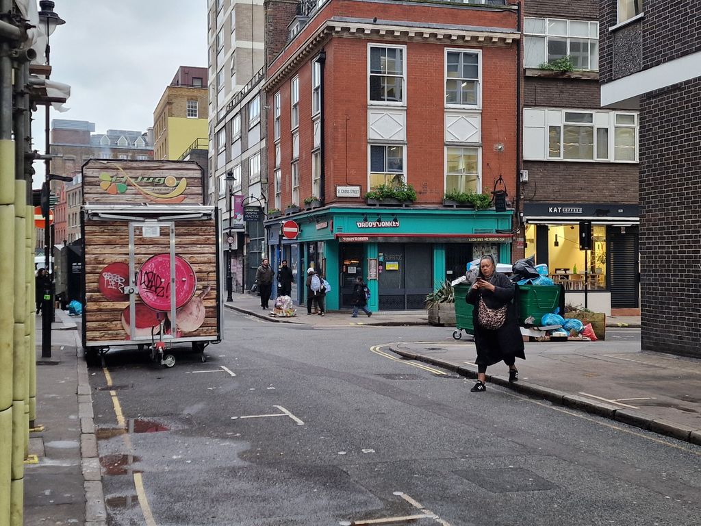 Property photo 3 of 4