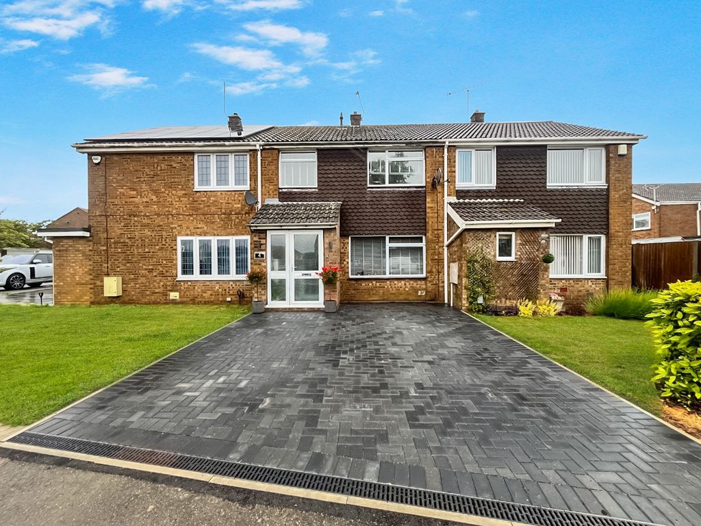 Property photo 1 of 11 4214081