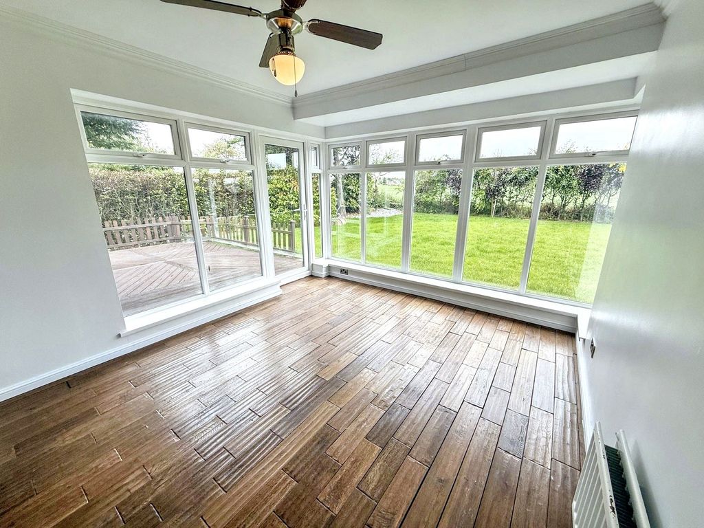 Property photo 2 of 35