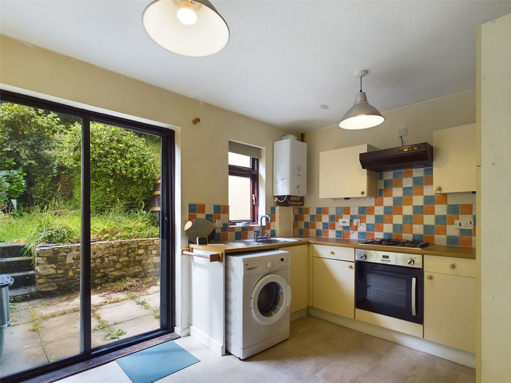 Property photo 2 of 9 Picture No. 04