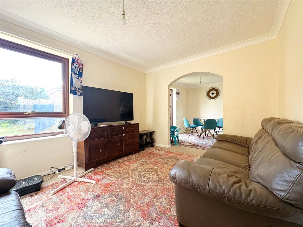 Property photo 3 of 12 Picture No. 28