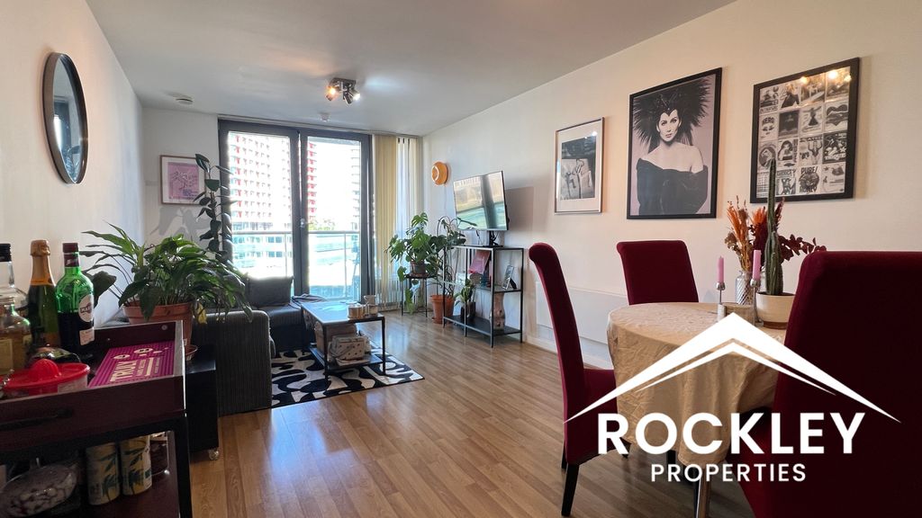 Property photo 1 of 29