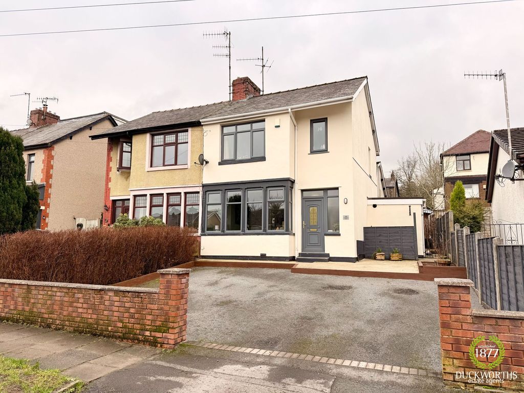 Property photo 1 of 38