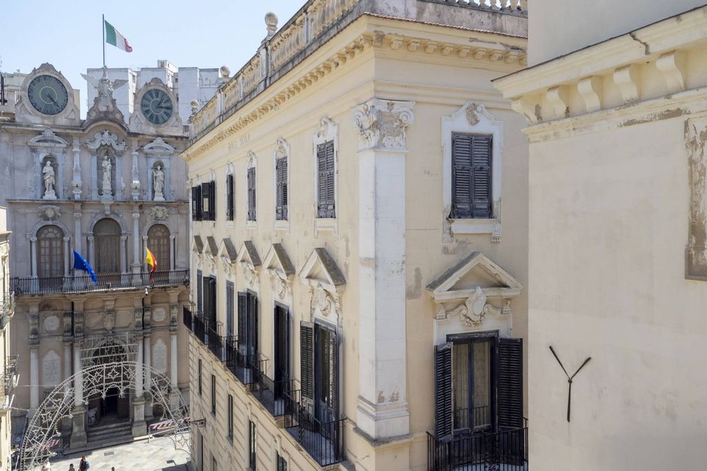 Property photo 1 of 30