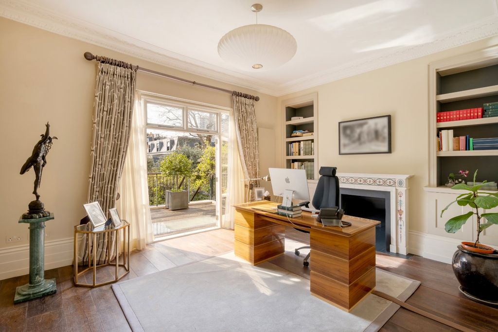 Property photo 3 of 14 Study