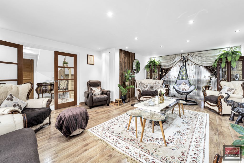 Property photo 2 of 20 Dsc05530