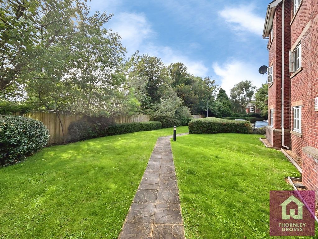 Property photo 3 of 8 Pbox-Img.Jpg