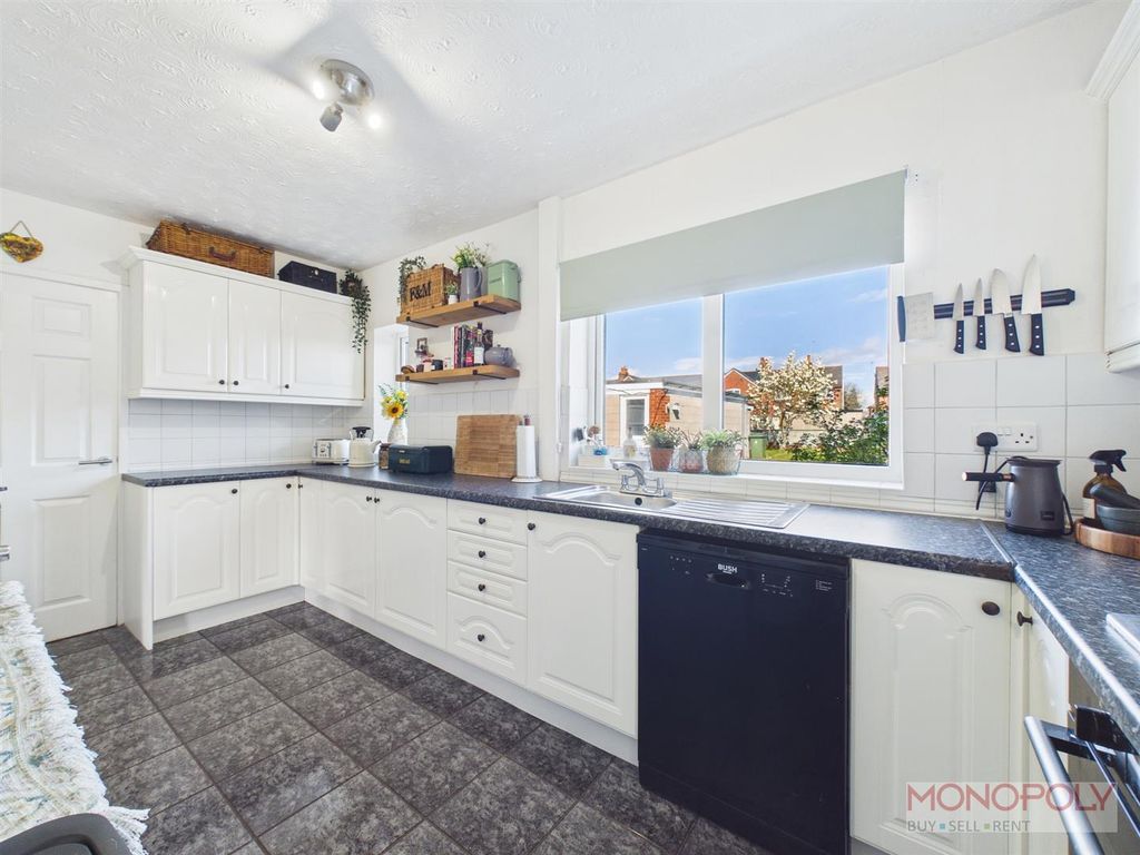 Property photo 2 of 26 Cam01943G0-Pr0656-Still004.Jpg