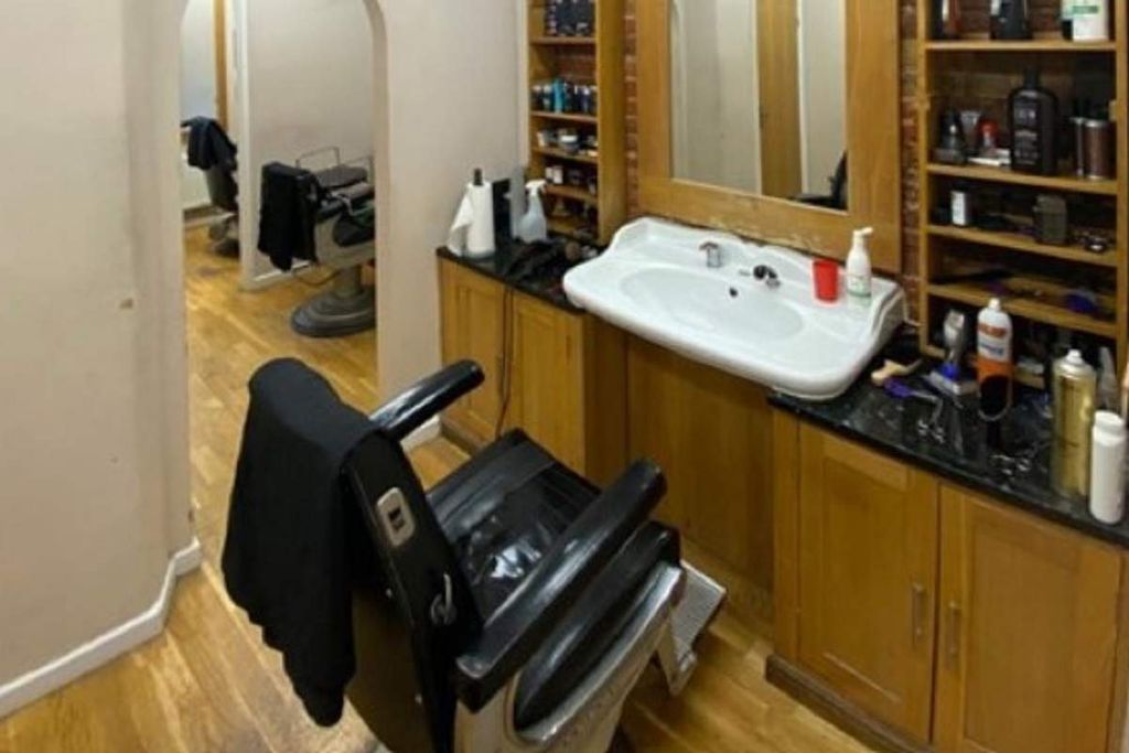 Property photo 2 of 7