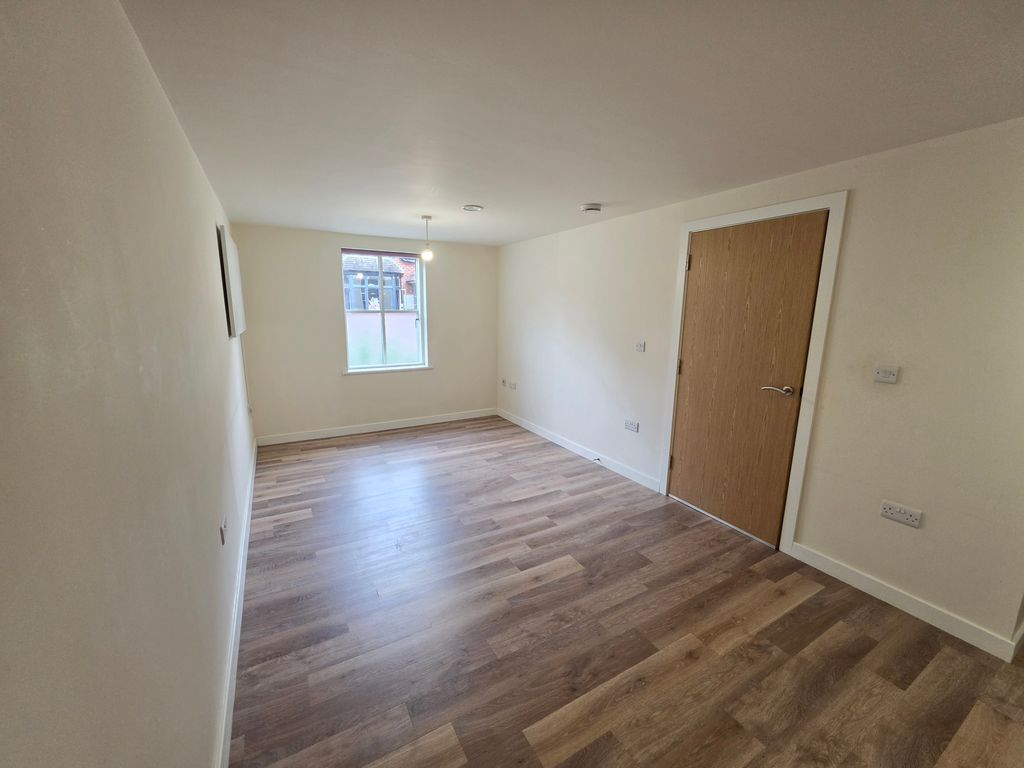 Property photo 3 of 8 Living Room
