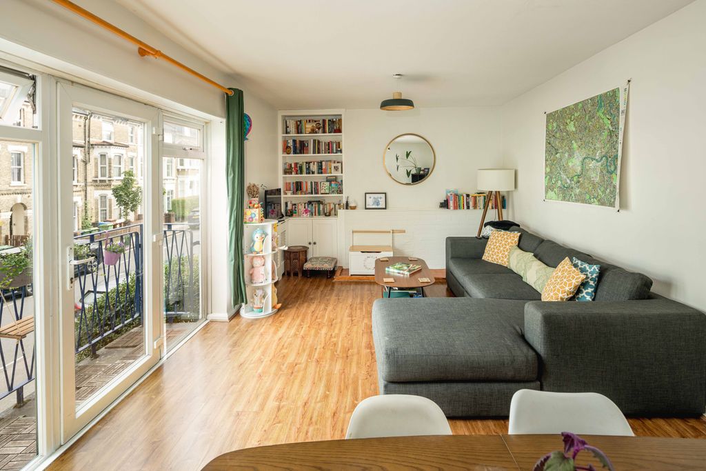 Property photo 3 of 15 _Dsc2905