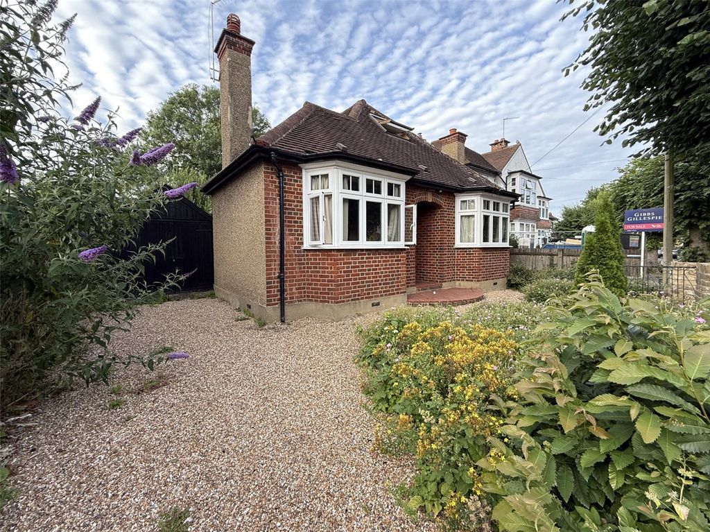 Property photo 1 of 17 Picture No. 32