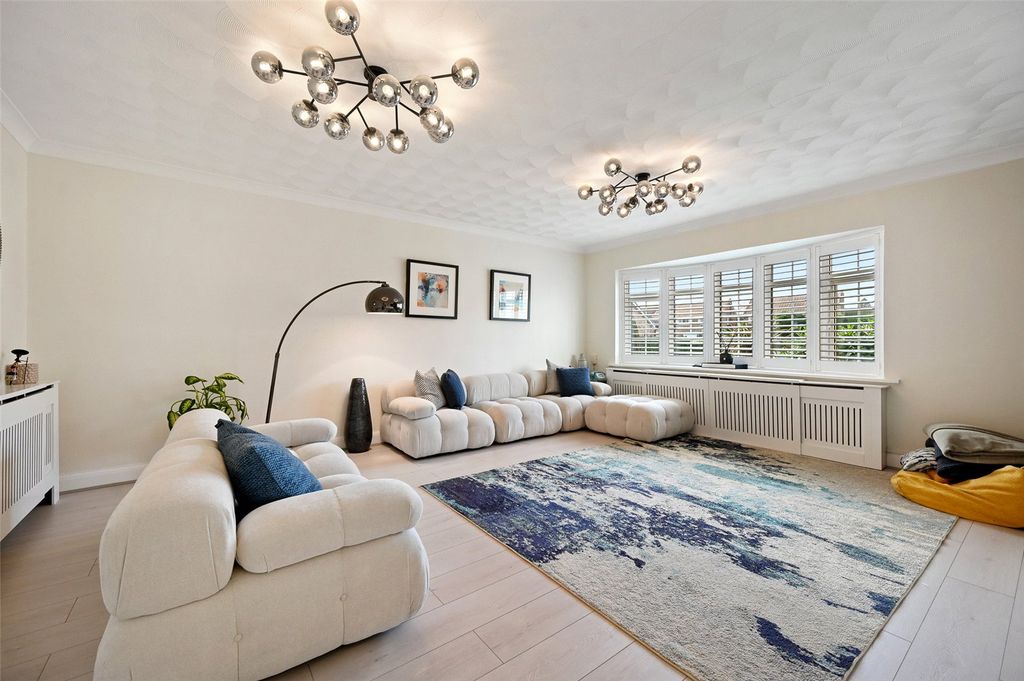 Property photo 1 of 10 Picture No. 12