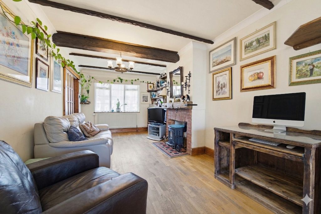 Property photo 2 of 16