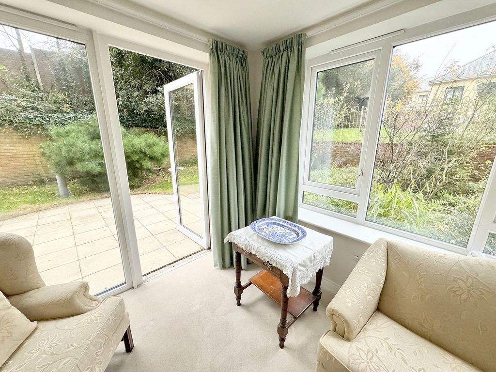 Property photo 2 of 19