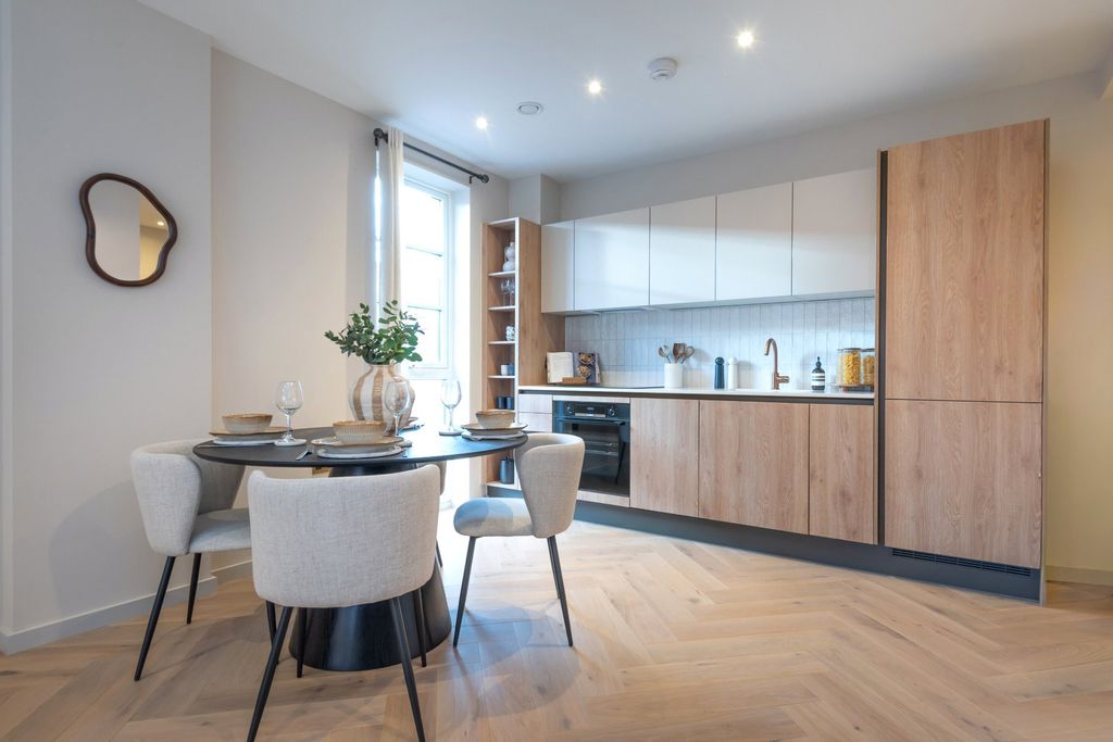 Property photo 1 of 9 Picture No. 16