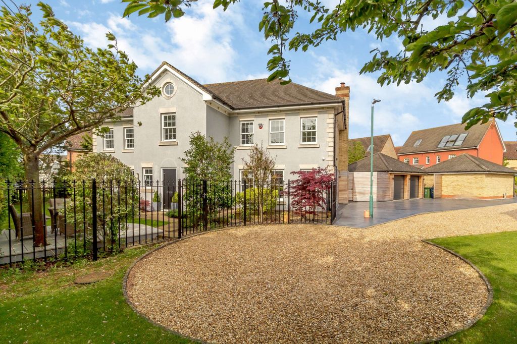 Property photo 1 of 18 Picture No. 08