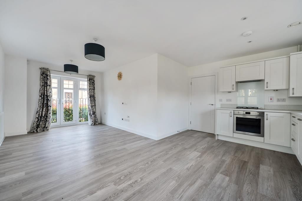 Additional image 13 of 2 bed flat for saleArborfield Green, Reading, Berkshire RG2
